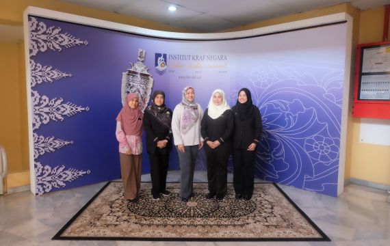 Lawatan Penanda Aras dan Sesi Perbincangan Di Antara Institut Kraf Negara (IKN) dan Jabatan Wilayah Persekutuan